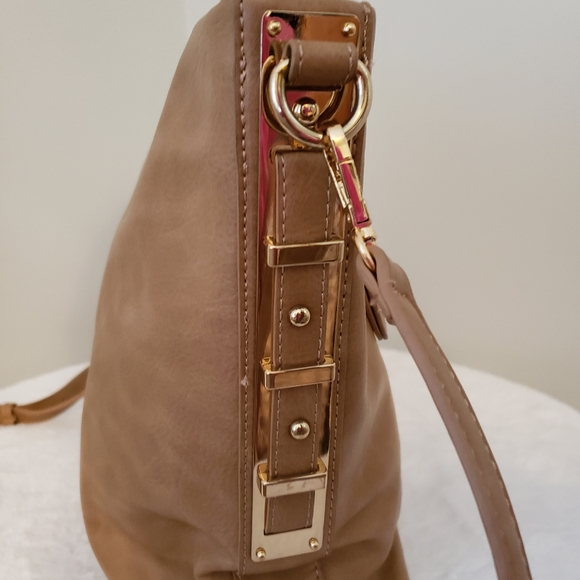 Miztique Tan Bag - Picture 2 of 6